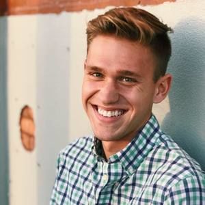 Meet your Posher, Carson